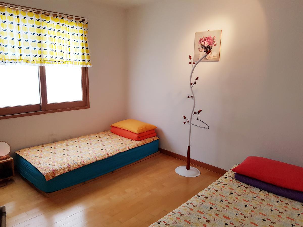 Tongyeong One Guesthouse Exteriör bild